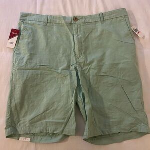 Izod Mint Green Men’s Casual Shorts